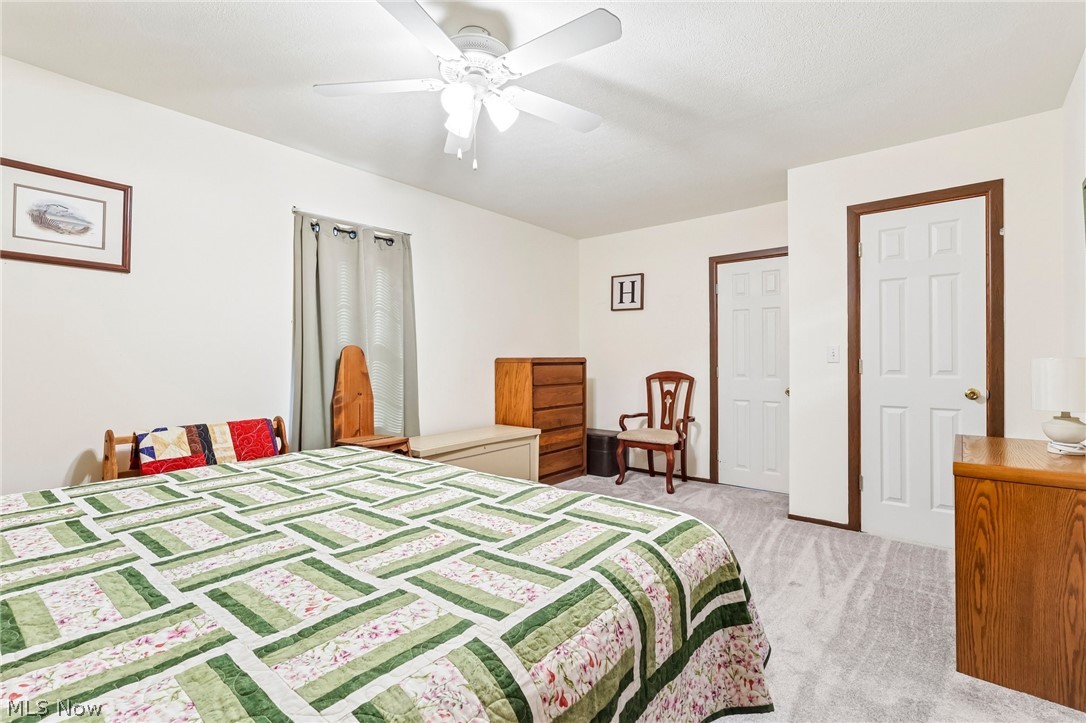 1130 Howell East Palestine OH 44413