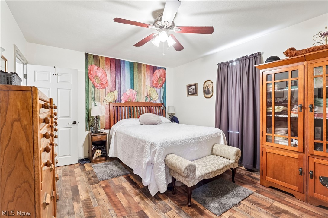 1130 Howell East Palestine OH 44413