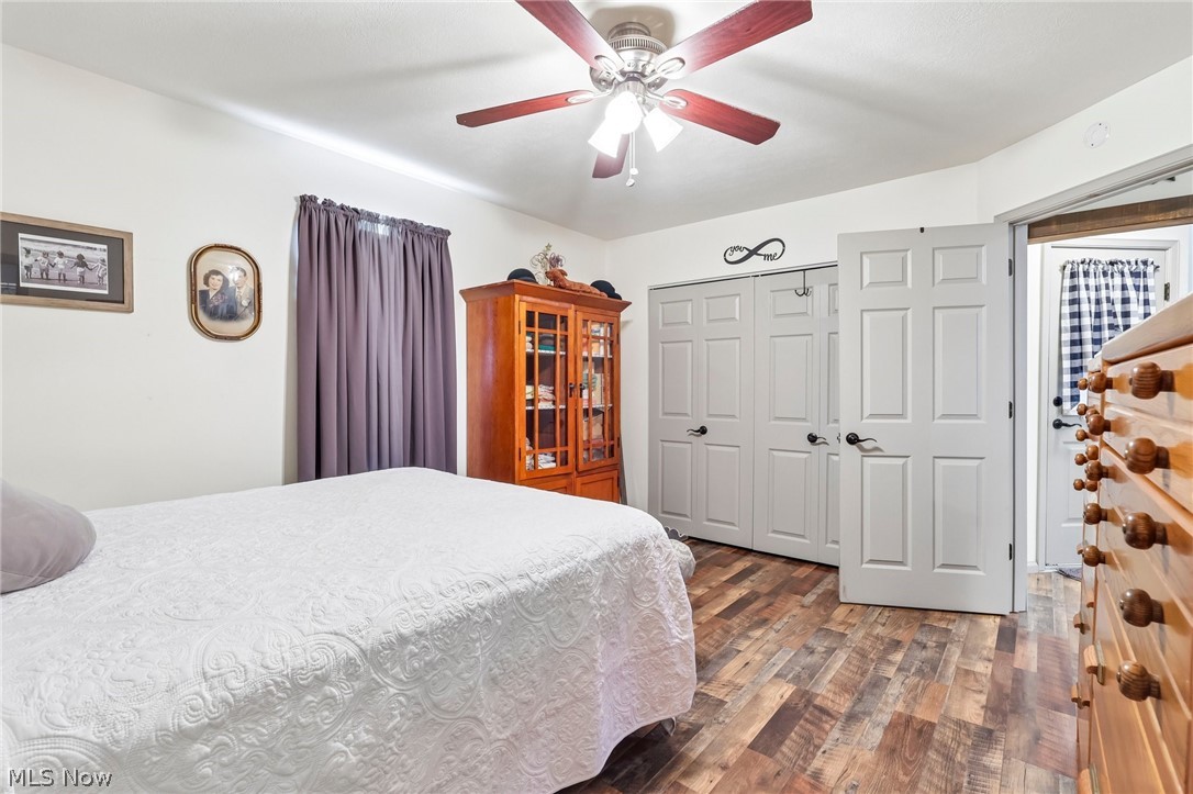 1130 Howell East Palestine OH 44413