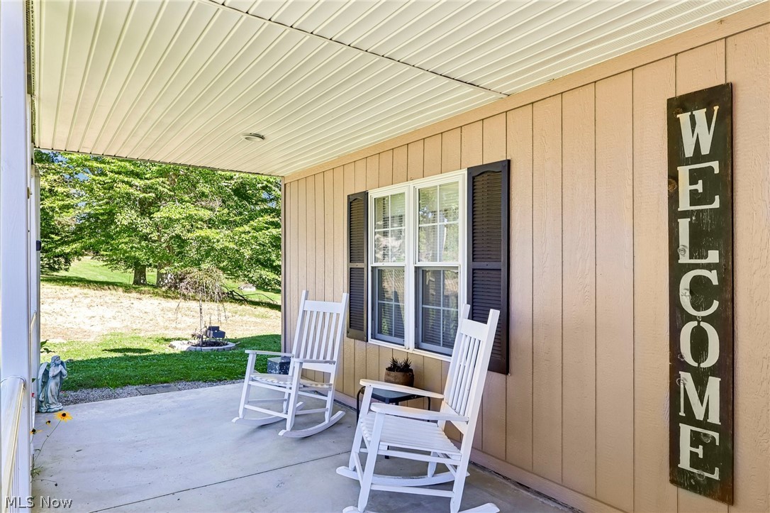 1130 Howell East Palestine OH 44413