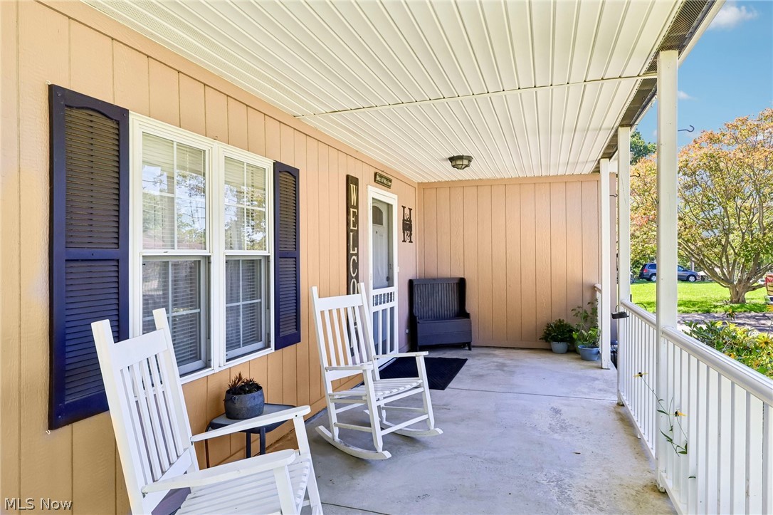1130 Howell East Palestine OH 44413