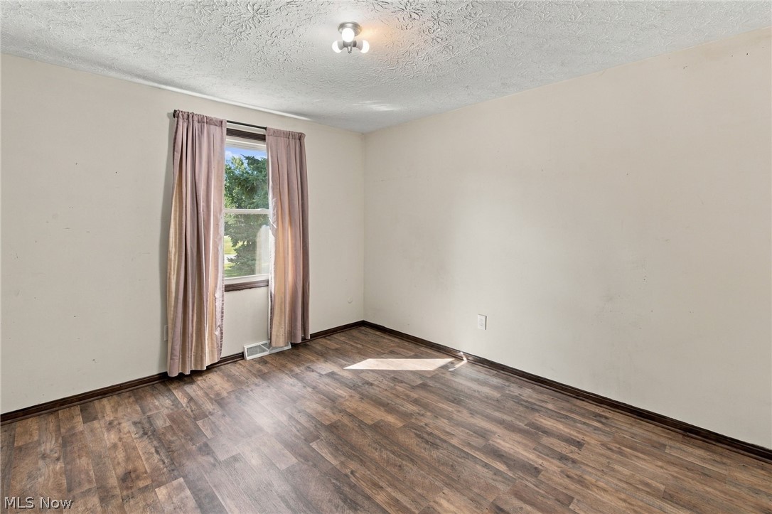3821 Apache Street NW Uniontown OH 44685