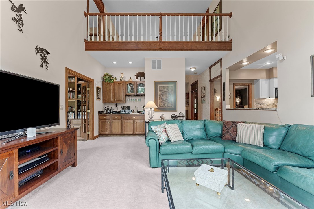 6751 Pheasants Ridge Hudson OH 44236