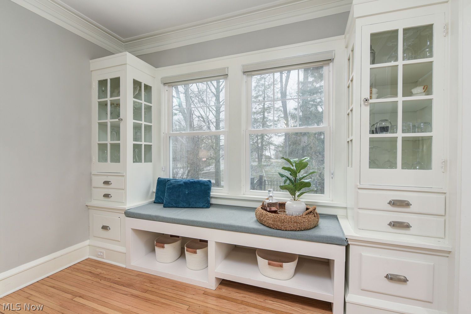 285 Bassett Road Bay Village OH 44140
