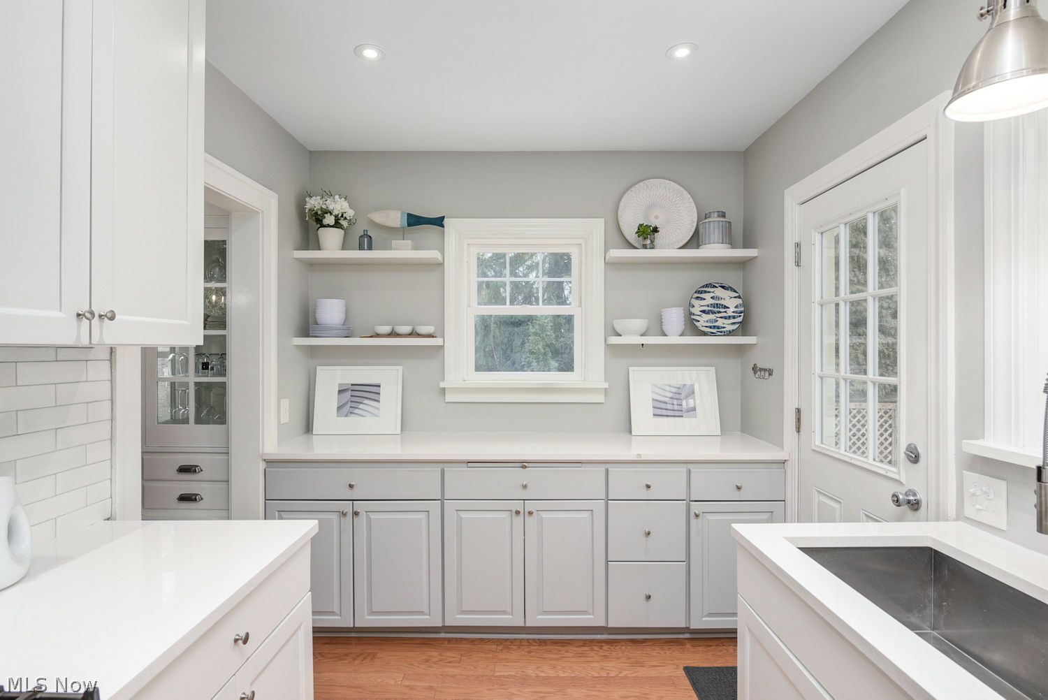 285 Bassett Road Bay Village OH 44140