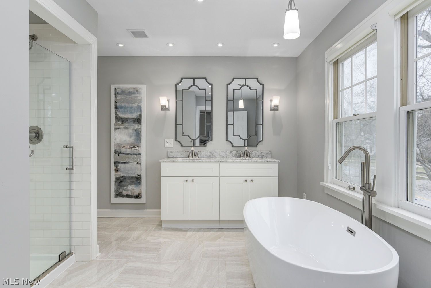 285 Bassett Road Bay Village OH 44140