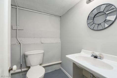 285 Bassett Road Bay Village OH 44140