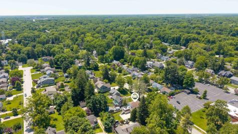 285 Bassett Road Bay Village OH 44140