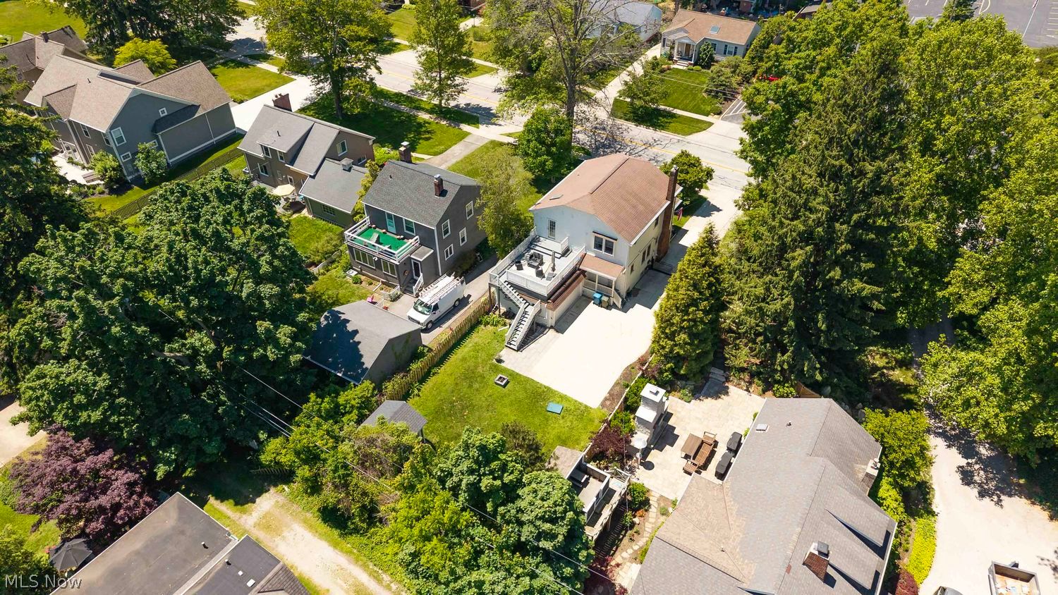 285 Bassett Road Bay Village OH 44140