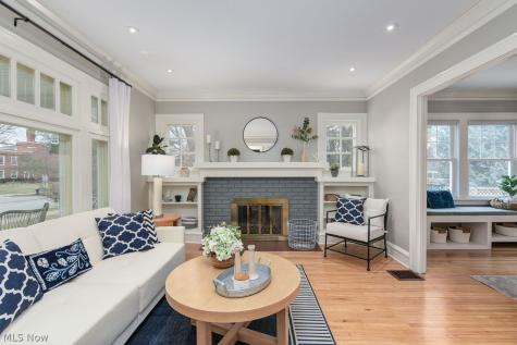 285 Bassett Road Bay Village OH 44140
