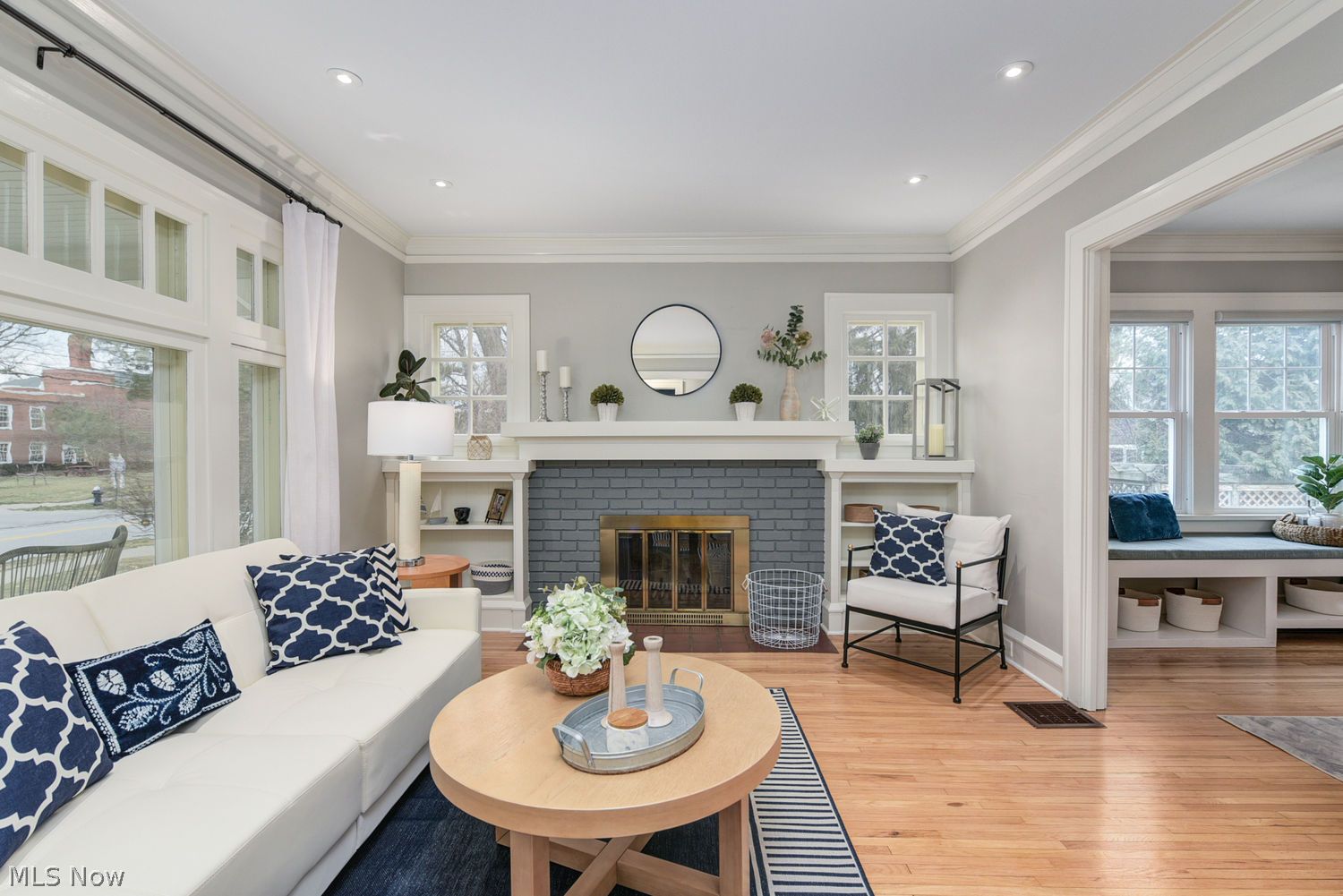 285 Bassett Road Bay Village OH 44140