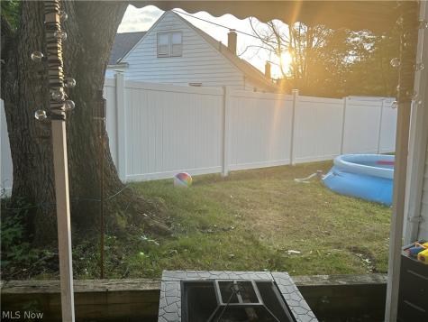 5356 Beechwood Avenue Maple Heights OH 44137