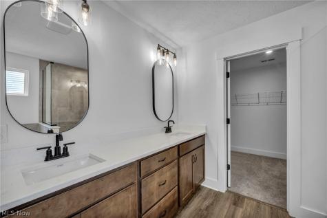 3711 Overlook Court Akron OH 44333