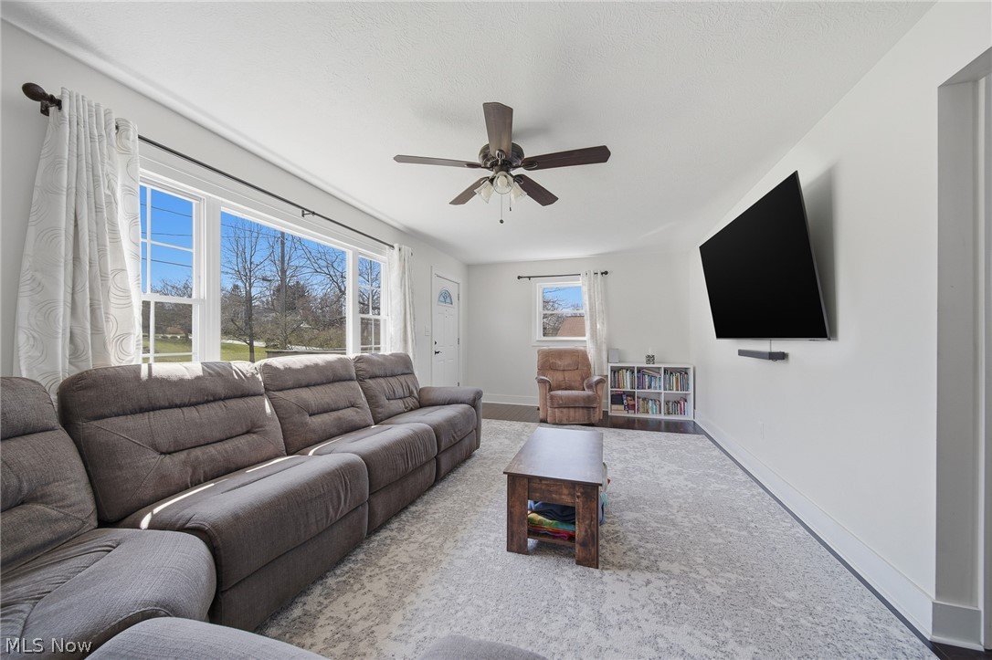 1517 Gottschall Road Stow OH 44224