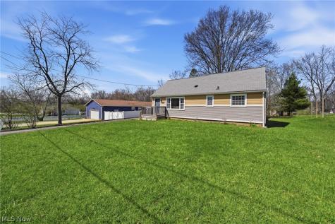 1517 Gottschall Road Stow OH 44224