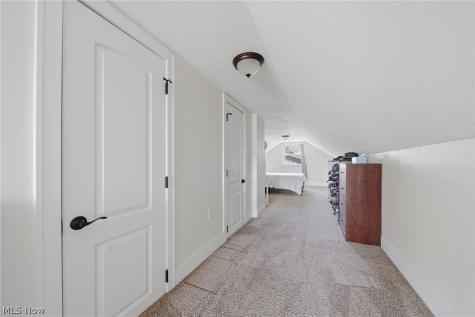 1517 Gottschall Road Stow OH 44224