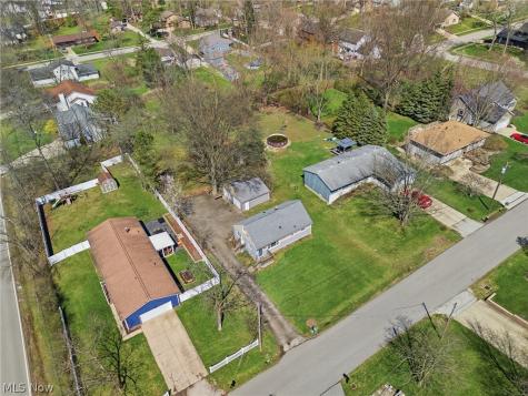 1517 Gottschall Road Stow OH 44224