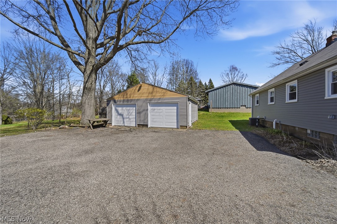 1517 Gottschall Road Stow OH 44224