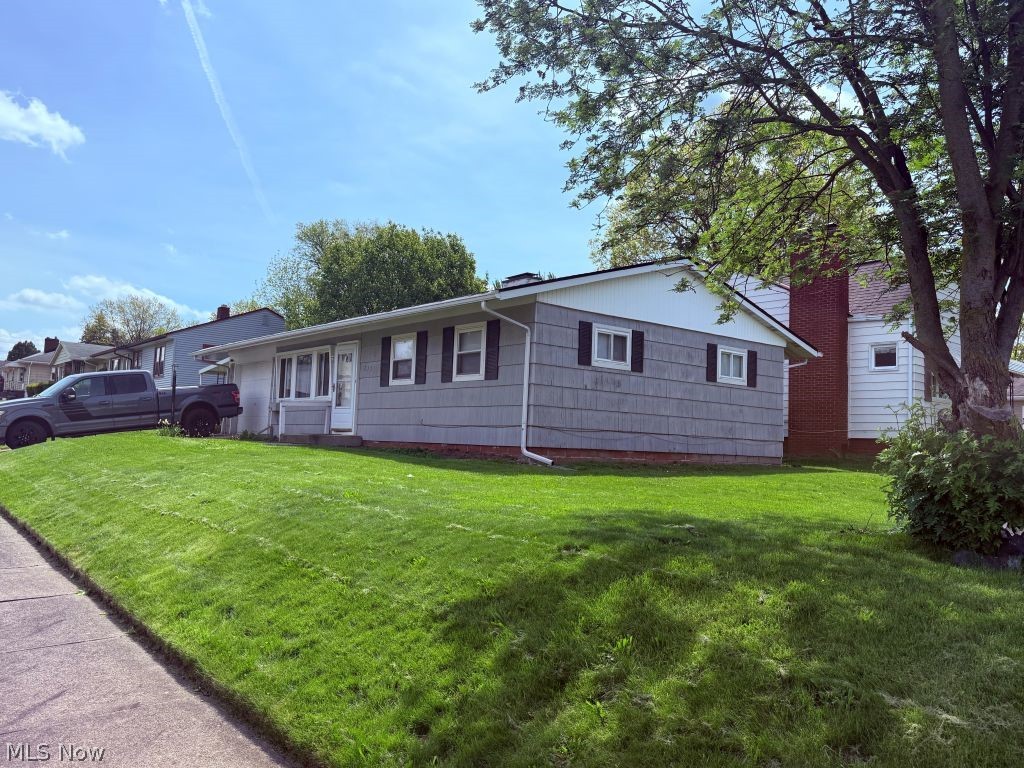 270 E Ralston Avenue Akron OH 44301