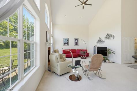 131 Heartland Circle Hinckley OH 44233