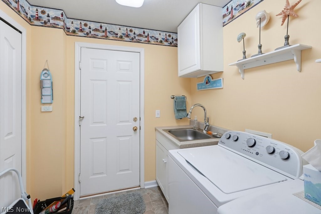 131 Heartland Circle Hinckley OH 44233