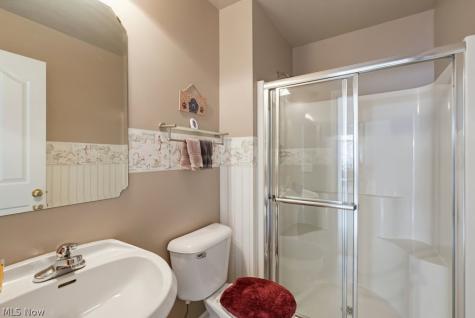 131 Heartland Circle Hinckley OH 44233