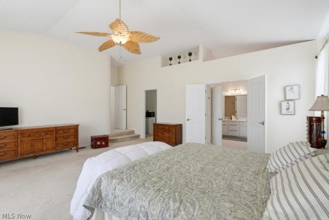 131 Heartland Circle Hinckley OH 44233