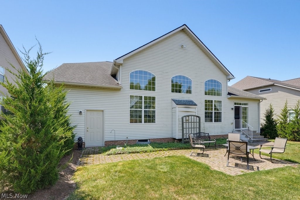 131 Heartland Circle Hinckley OH 44233