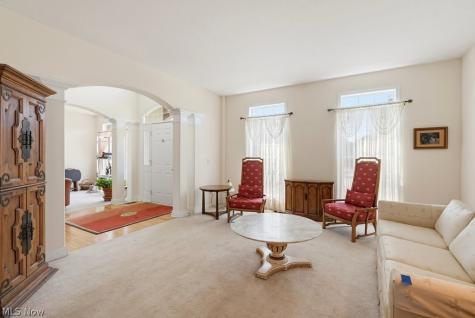 131 Heartland Circle Hinckley OH 44233