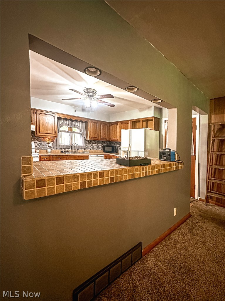 505 State Route 46 Warren OH 44484