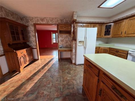 1123 Overridge Avenue SE North Canton OH 44720