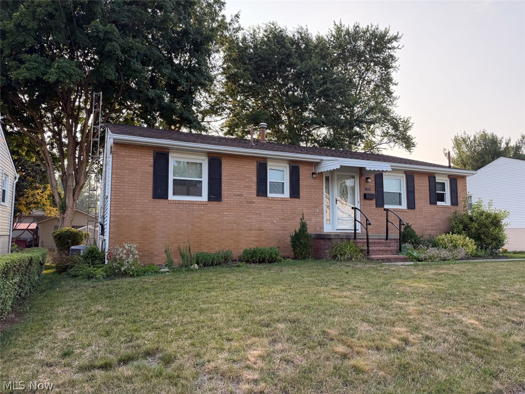 1123 Overridge Avenue SE North Canton OH 44720