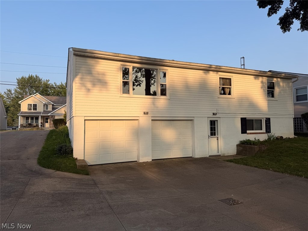 1123 Overridge Avenue SE North Canton OH 44720