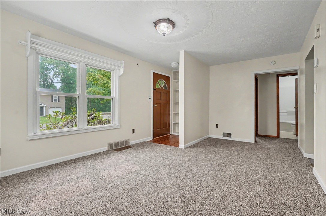 4819 Smith Road Ravenna OH 44266