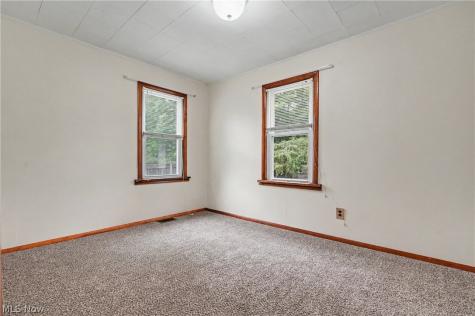 4819 Smith Road Ravenna OH 44266