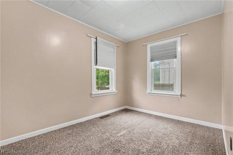 4819 Smith Road Ravenna OH 44266