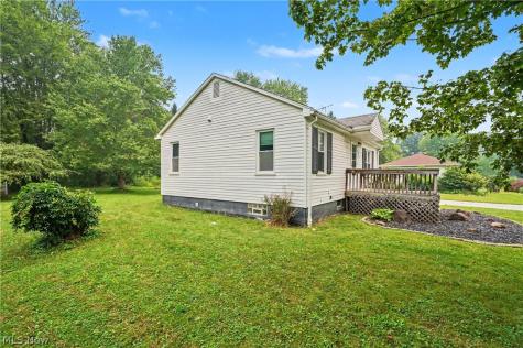 4819 Smith Road Ravenna OH 44266