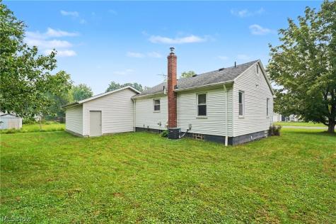 4819 Smith Road Ravenna OH 44266