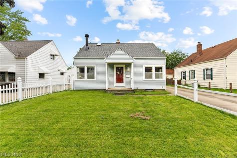 3211 Oakwood Drive Cuyahoga Falls OH 44221