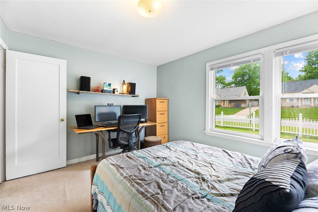 3211 Oakwood Drive Cuyahoga Falls OH 44221