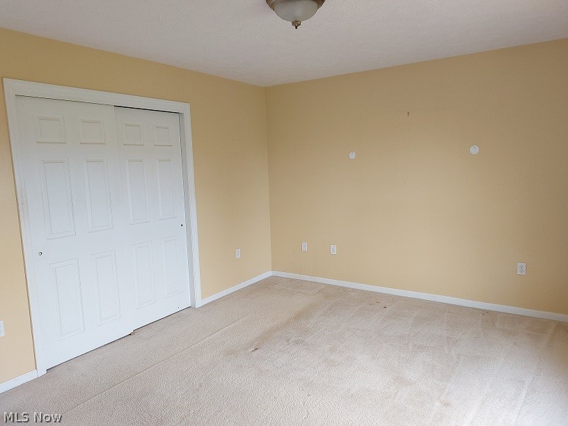 3241 Saint Charles Drive Steubenville OH 43952