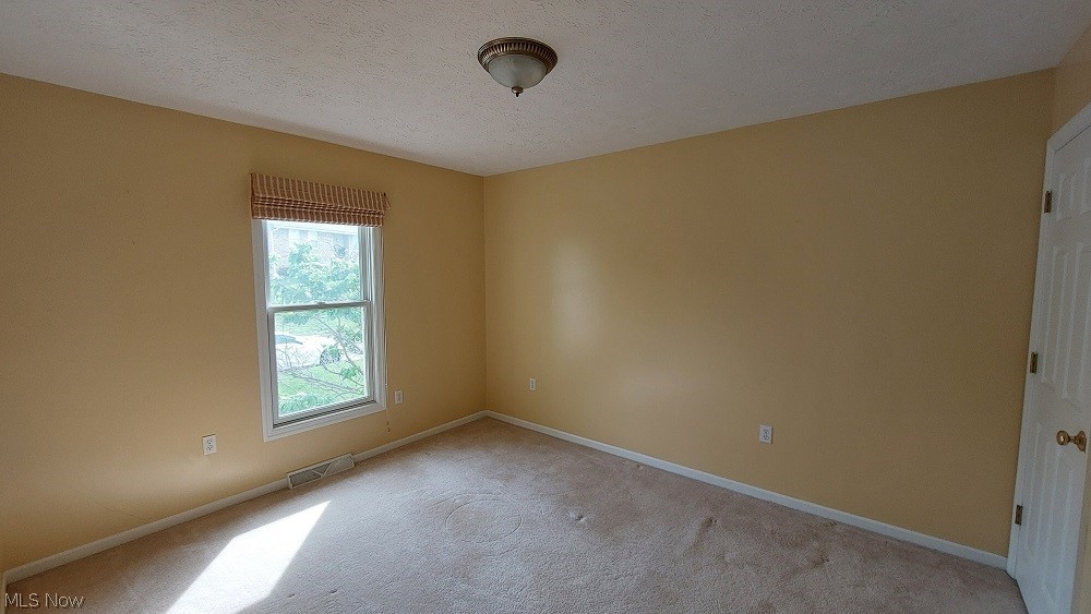 3241 Saint Charles Drive Steubenville OH 43952