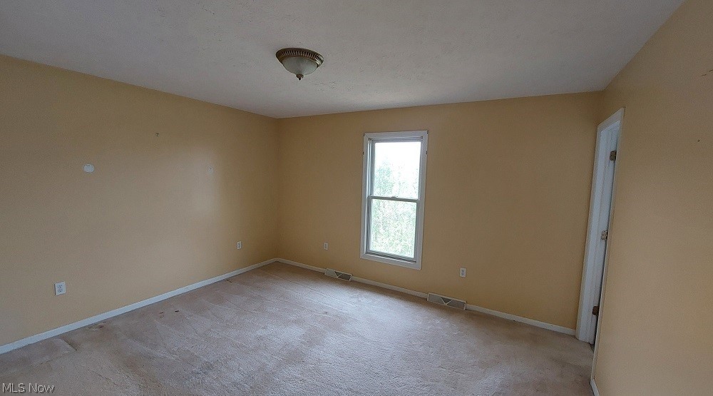 3241 Saint Charles Drive Steubenville OH 43952