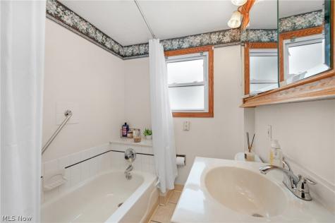 1111 Spring Road Cleveland OH 44109