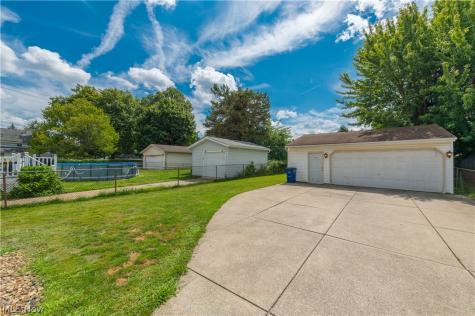 1111 Spring Road Cleveland OH 44109
