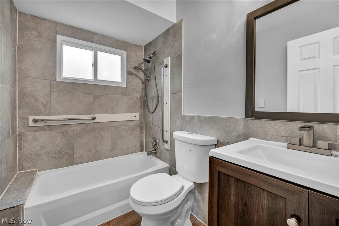 5949 Jaycox Road North Ridgeville OH 44039