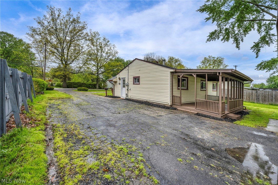 5949 Jaycox Road North Ridgeville OH 44039
