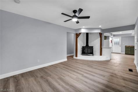 5949 Jaycox Road North Ridgeville OH 44039
