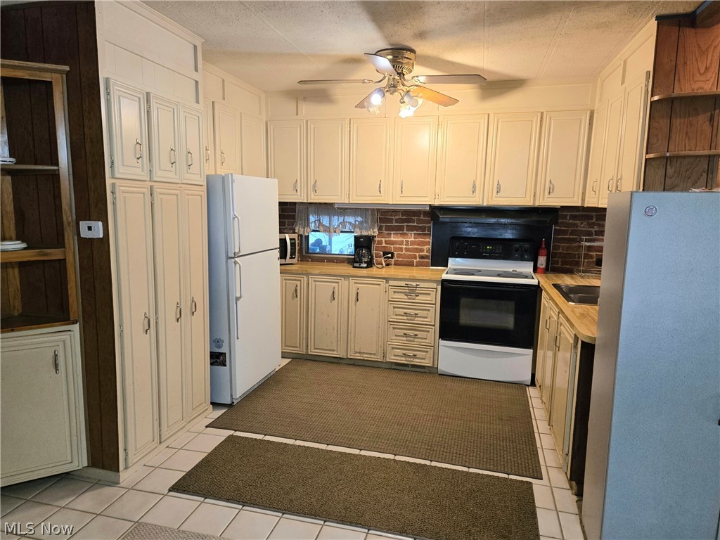 1531 Guenevere Street Streetsboro OH 44241
