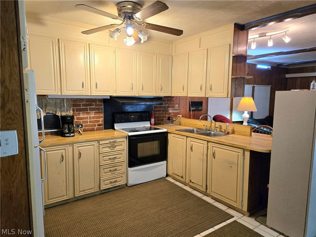 1531 Guenevere Street Streetsboro OH 44241